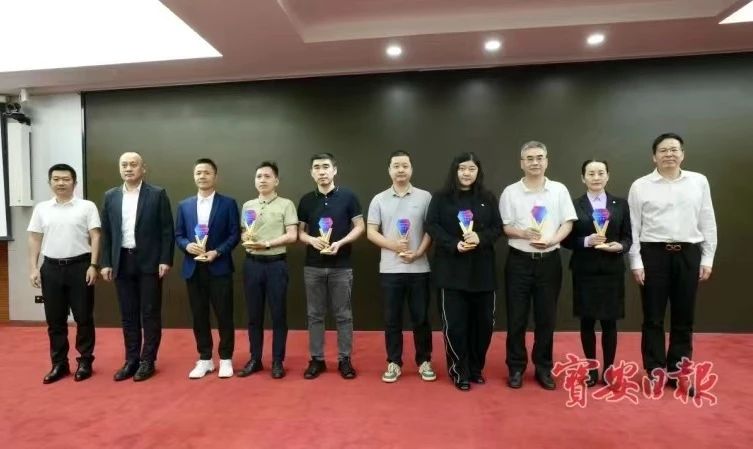 喜报！jinnianhui今年会荣获宝安区2023年重点商贸贡献奖（一等奖）